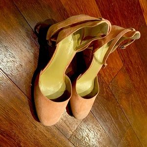Ann Taylor Blush Pink Block Heels w/ ankle strap Sz 7